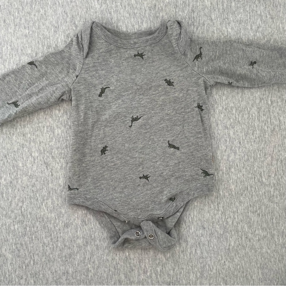 Baby Gap dinosaur onesie 0-3M